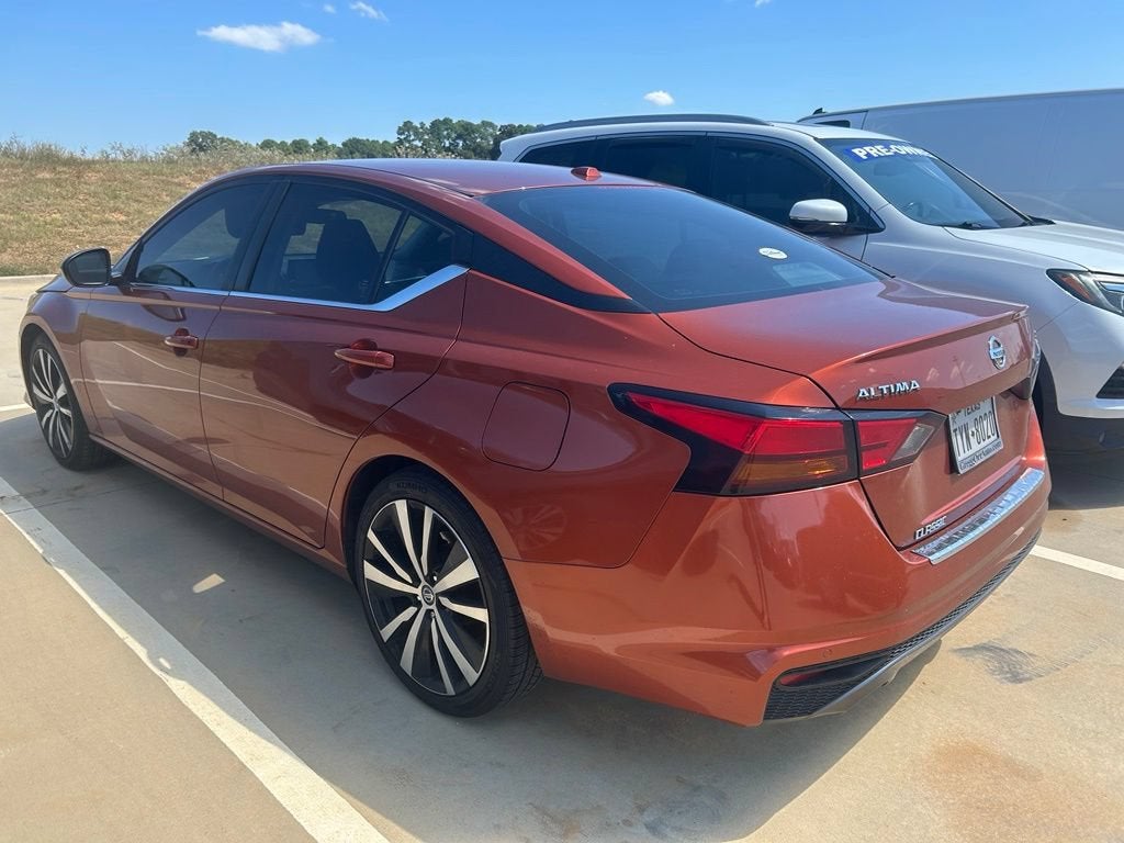 2022 Nissan Altima SR FWD