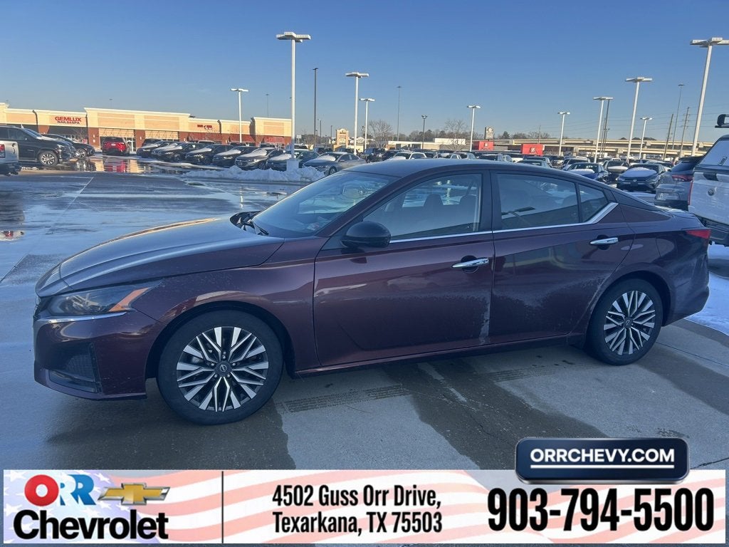 2024 Nissan Altima SV