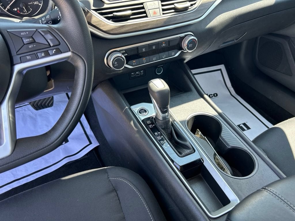 2025 Nissan Altima SV FWD