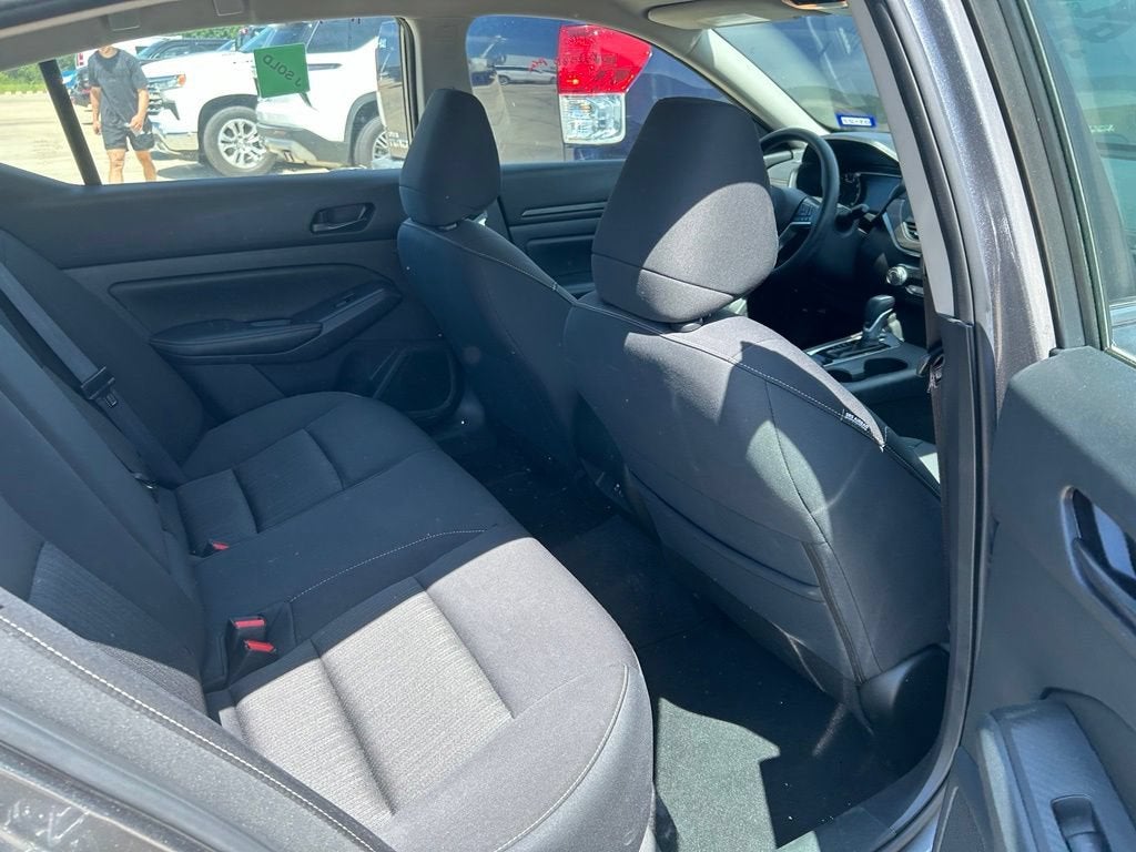 2025 Nissan Altima SV FWD