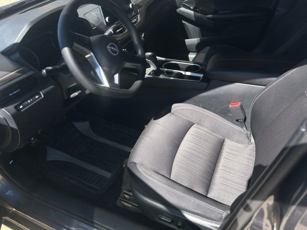 2023 Nissan Altima SV FWD