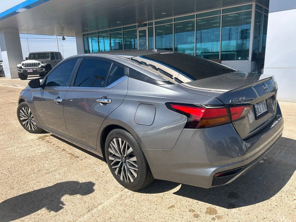 2023 Nissan Altima SV FWD