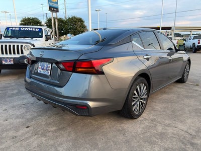 2025 Nissan Altima SV FWD