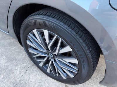 2025 Nissan Altima SV FWD
