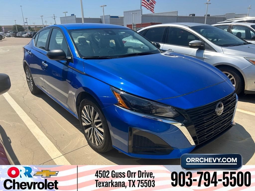 2025 Nissan Altima SV FWD