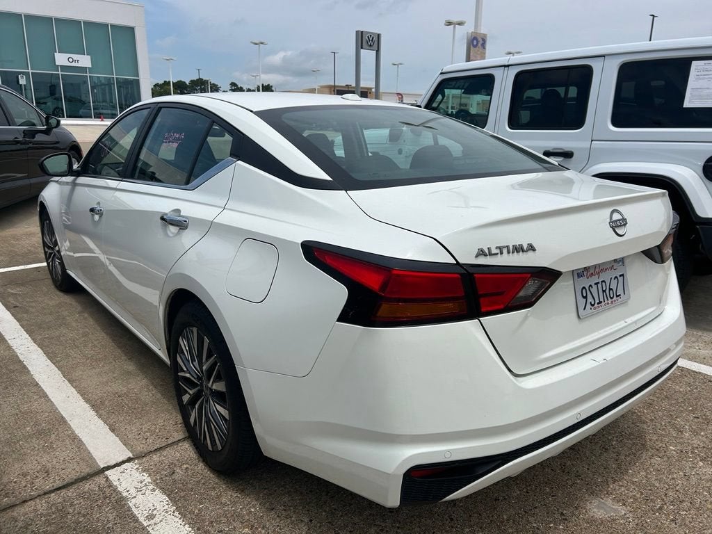 2025 Nissan Altima SV FWD