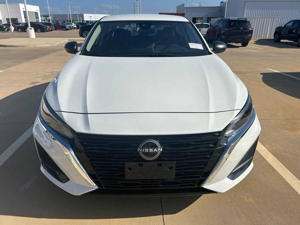 2025 Nissan Altima SV FWD