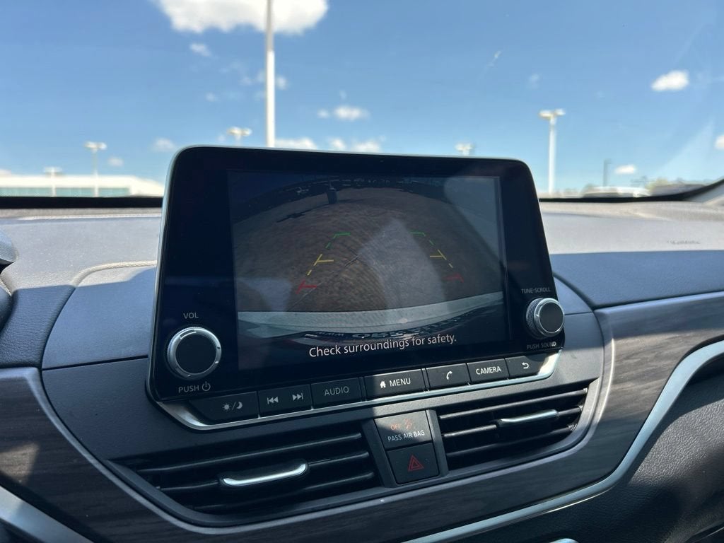 2025 Nissan Altima SV FWD