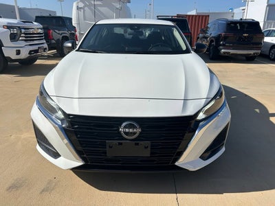 2025 Nissan Altima SV FWD