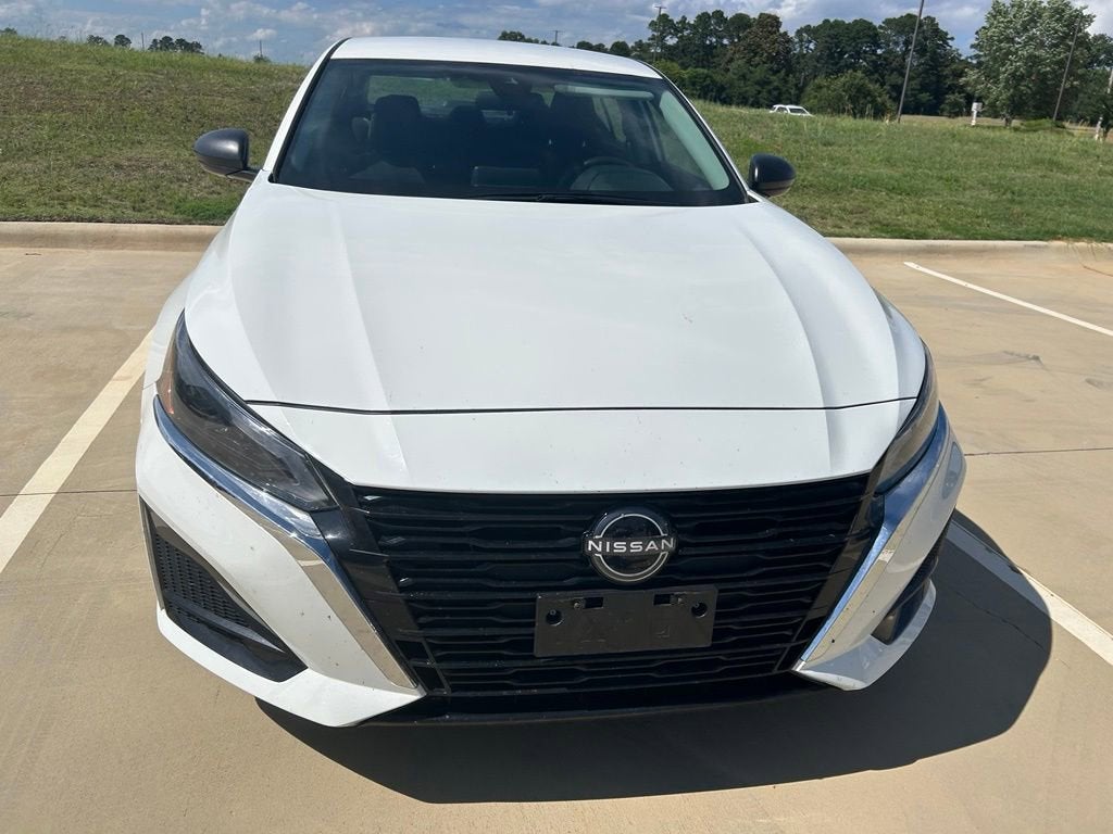 2025 Nissan Altima SV FWD