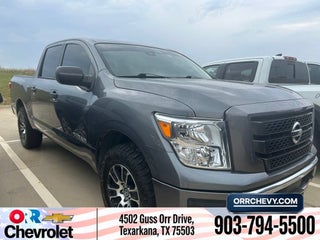 2022 Nissan TITAN Crew Cab SV 4x4