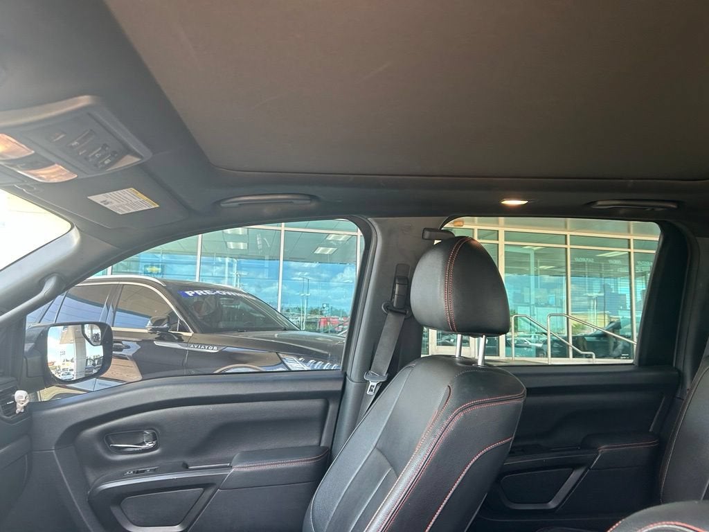 2021 Nissan TITAN Crew Cab PRO-4X 4x4