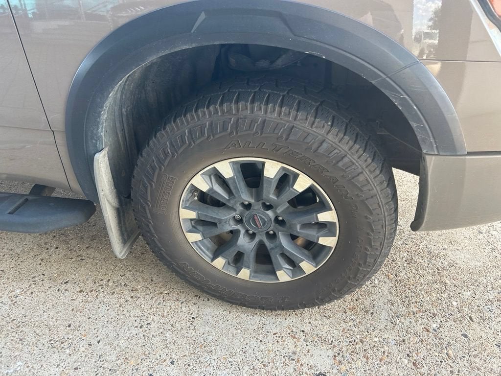 2021 Nissan TITAN Crew Cab PRO-4X 4x4
