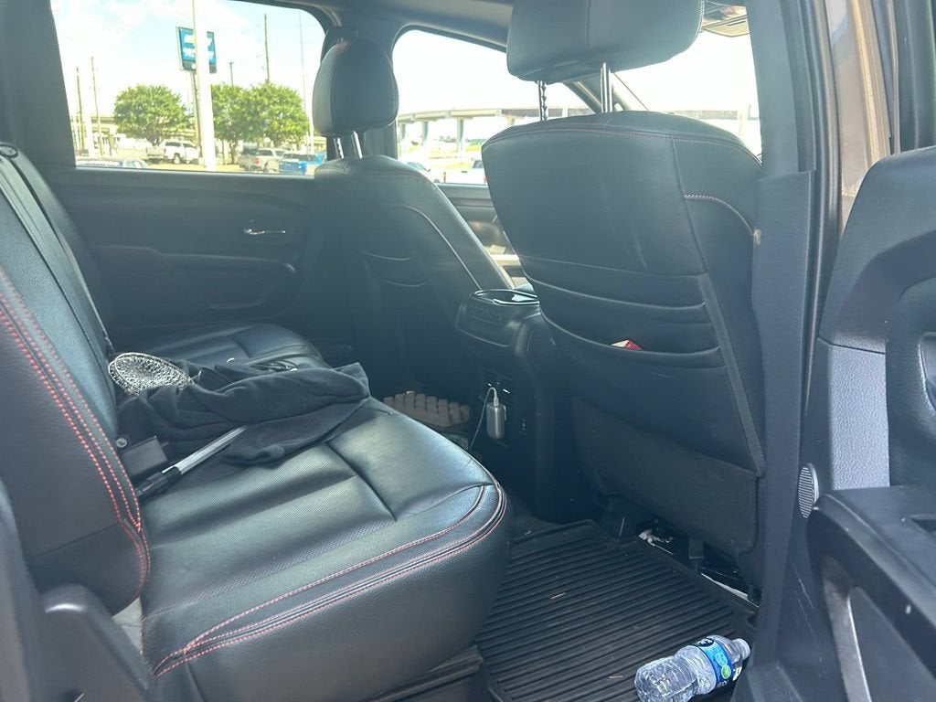 2021 Nissan TITAN Crew Cab PRO-4X 4x4