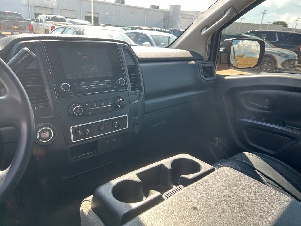 2020 Nissan TITAN Crew Cab S 4x2