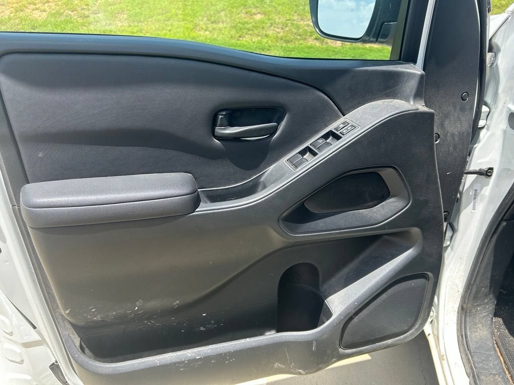 2024 Nissan Frontier S
