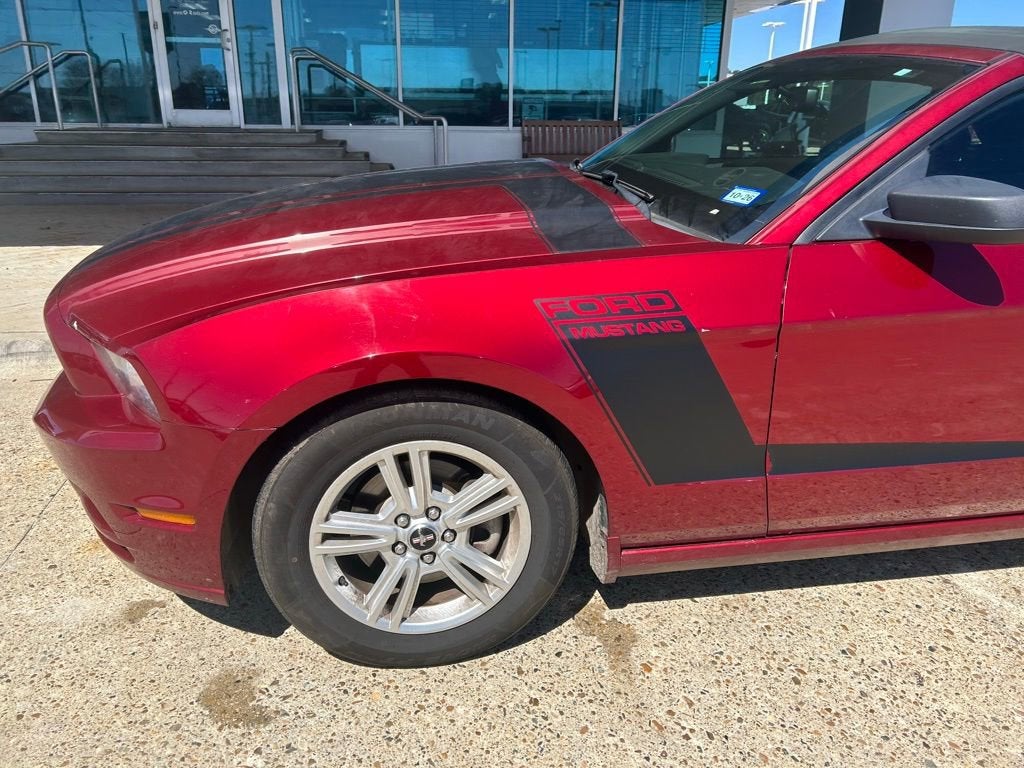2014 Ford Mustang V6