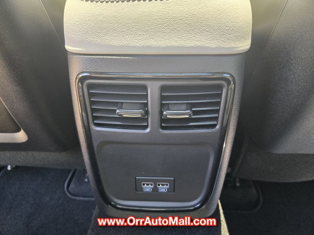 2021 Chrysler 300 300S