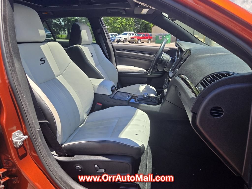 2021 Chrysler 300 300S
