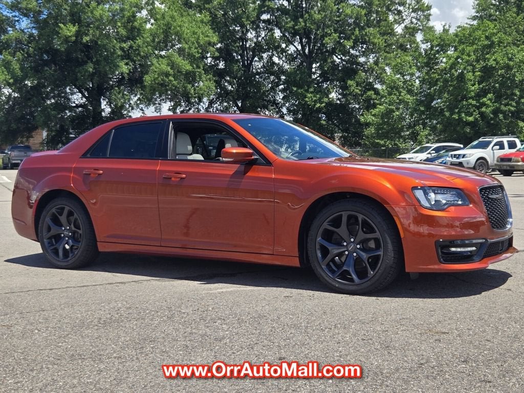 2021 Chrysler 300 300S