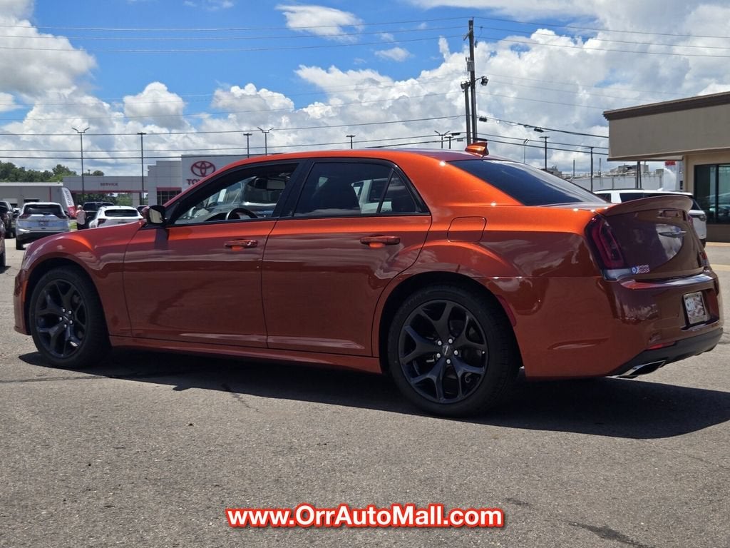 2021 Chrysler 300 300S