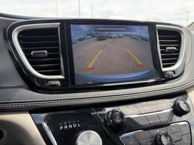 2023 Chrysler Pacifica Hybrid Touring L