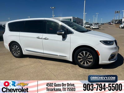 2023 Chrysler Pacifica Hybrid Limited