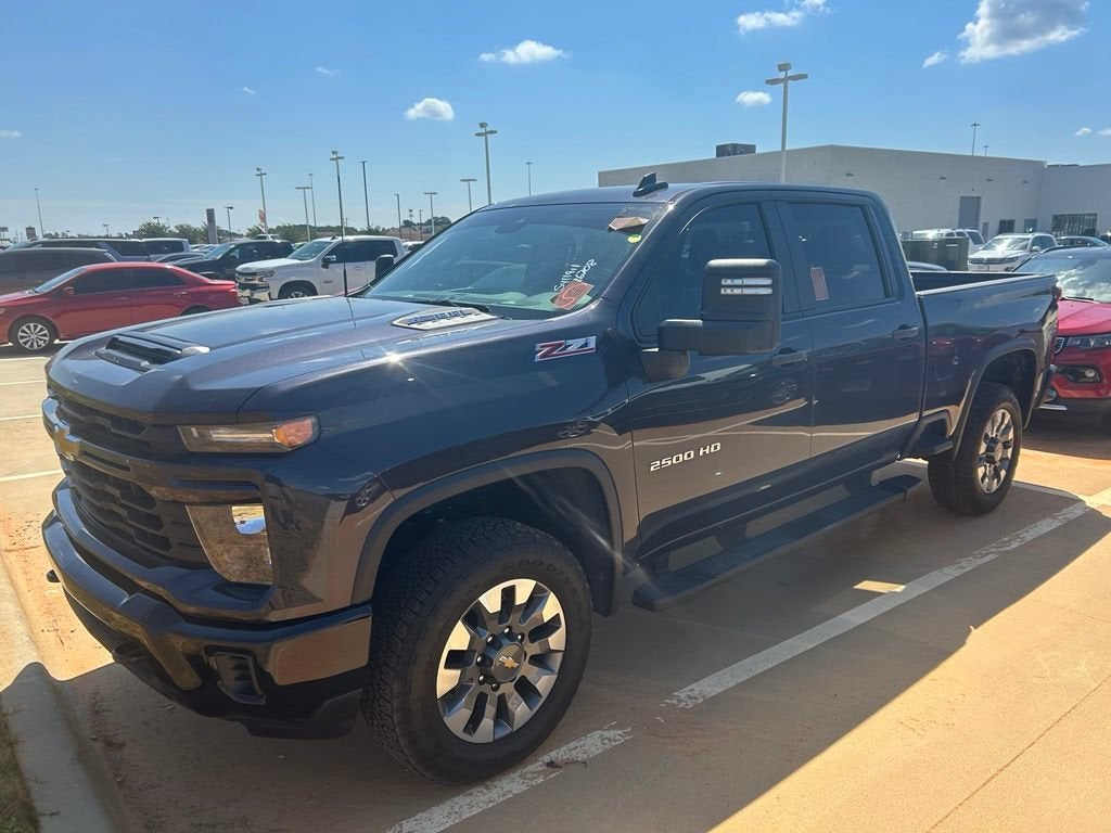 2024 Chevrolet Silverado 2500 HD Custom
