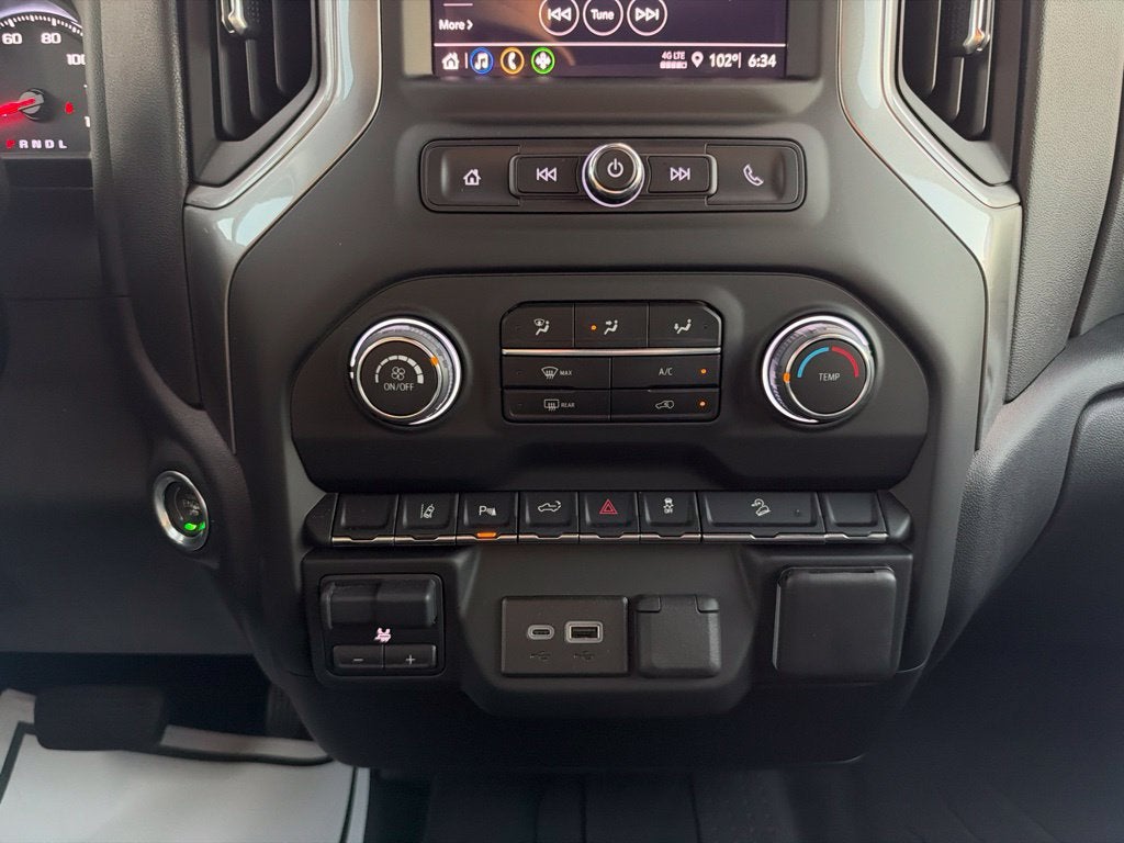 2024 Chevrolet Silverado 2500 HD Custom
