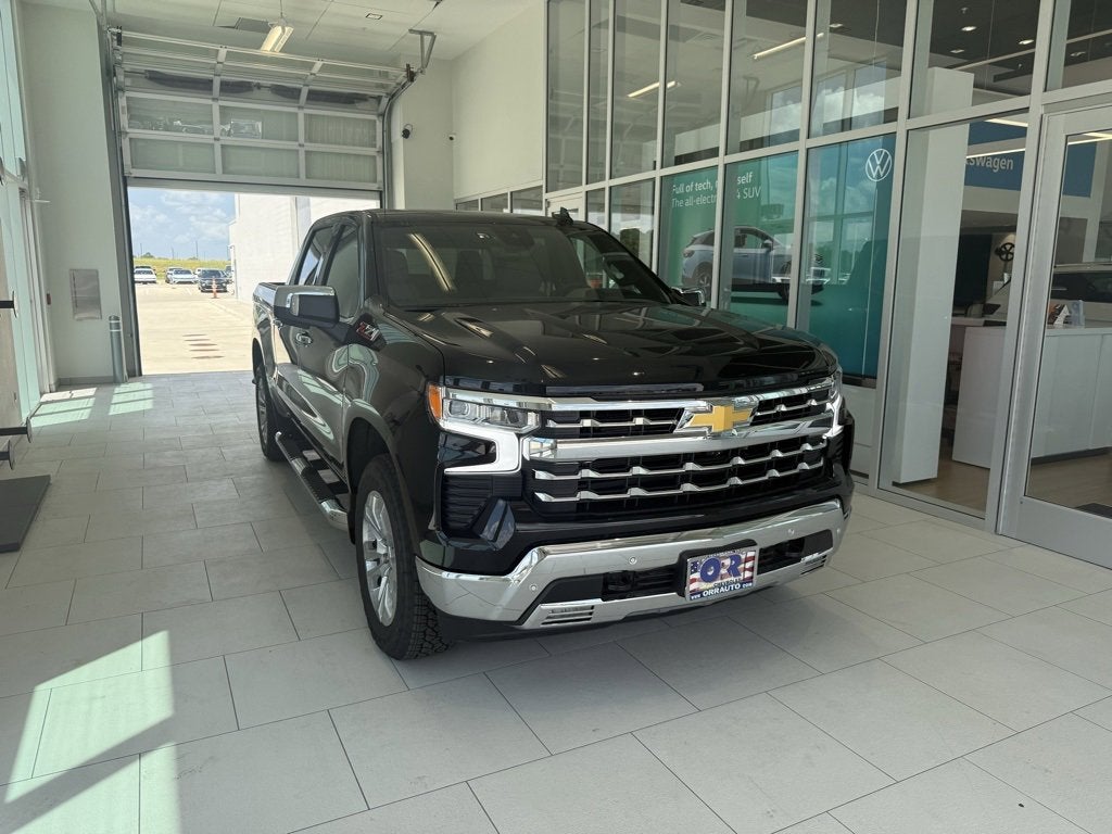 2025 Chevrolet Silverado 1500 LTZ