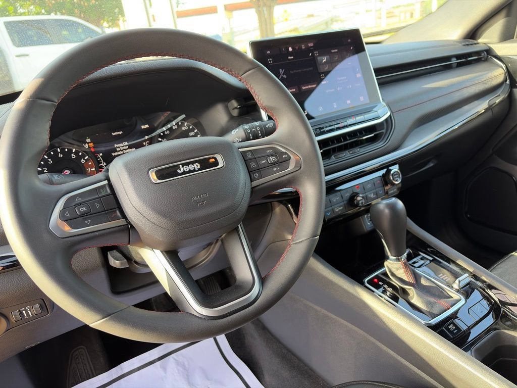 2025 Jeep Compass Trailhawk 4x4
