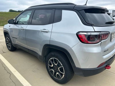 2025 Jeep Compass Trailhawk 4x4