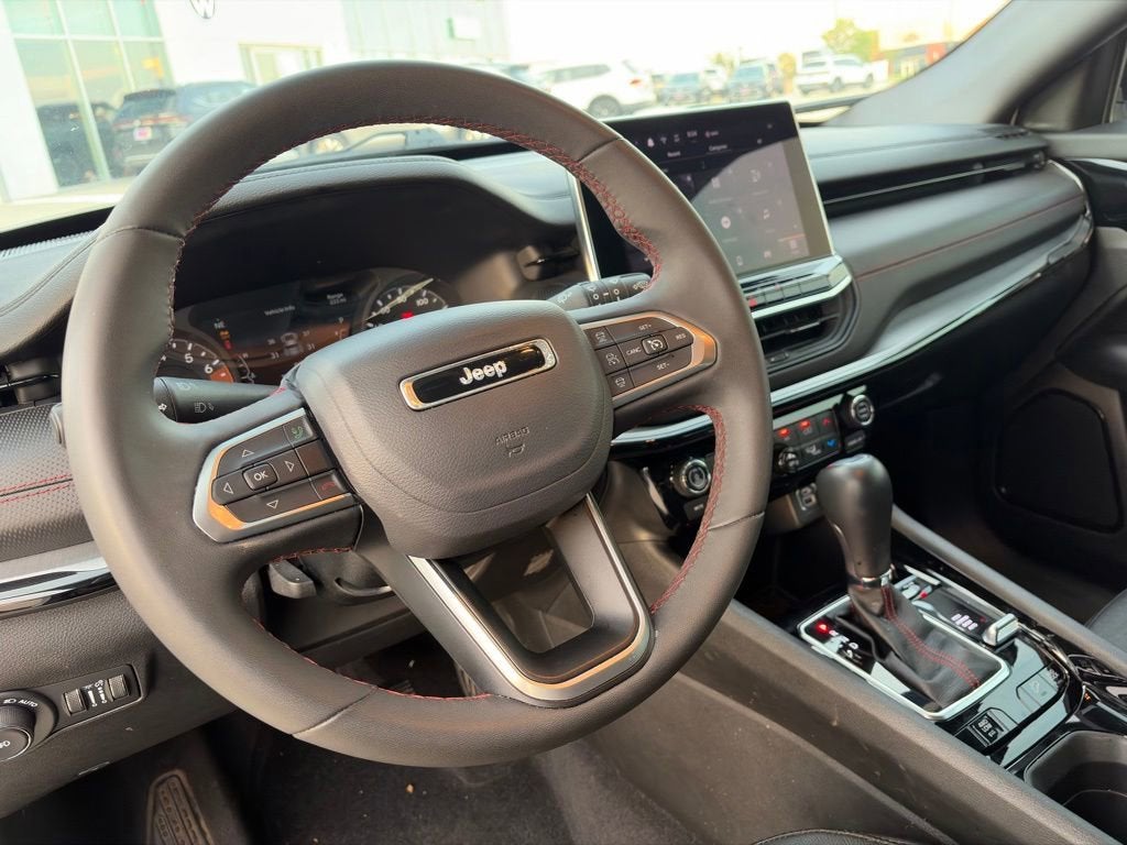 2025 Jeep Compass Trailhawk 4x4