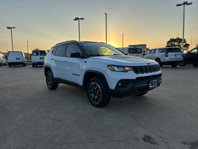 2025 Jeep Compass Trailhawk 4x4