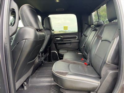 2024 RAM 3500 Laramie Crew Cab 4x4 8' Box