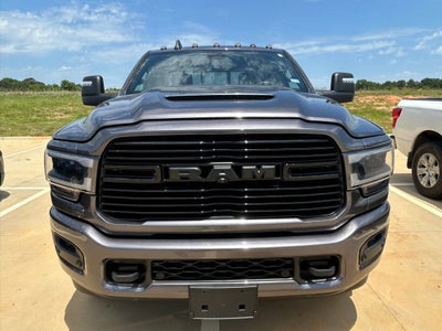 2024 RAM 3500 Laramie Crew Cab 4x4 8' Box