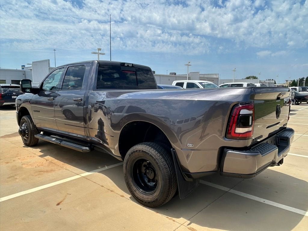 2024 RAM 3500 Laramie Crew Cab 4x4 8' Box