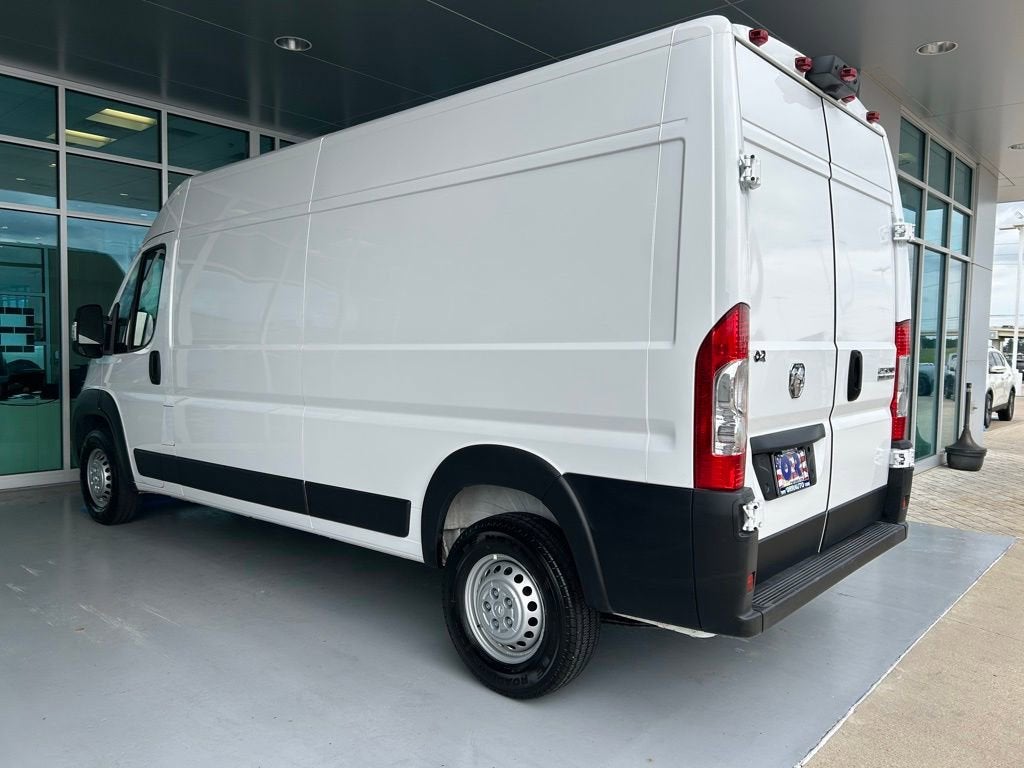2026 RAM ProMaster Cargo Van Tradesman