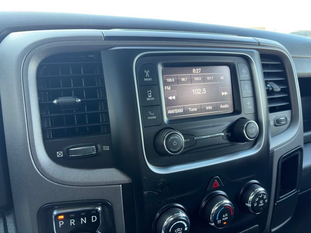 2022 RAM 1500 Classic Tradesman Crew Cab 4x4 5'7" Box