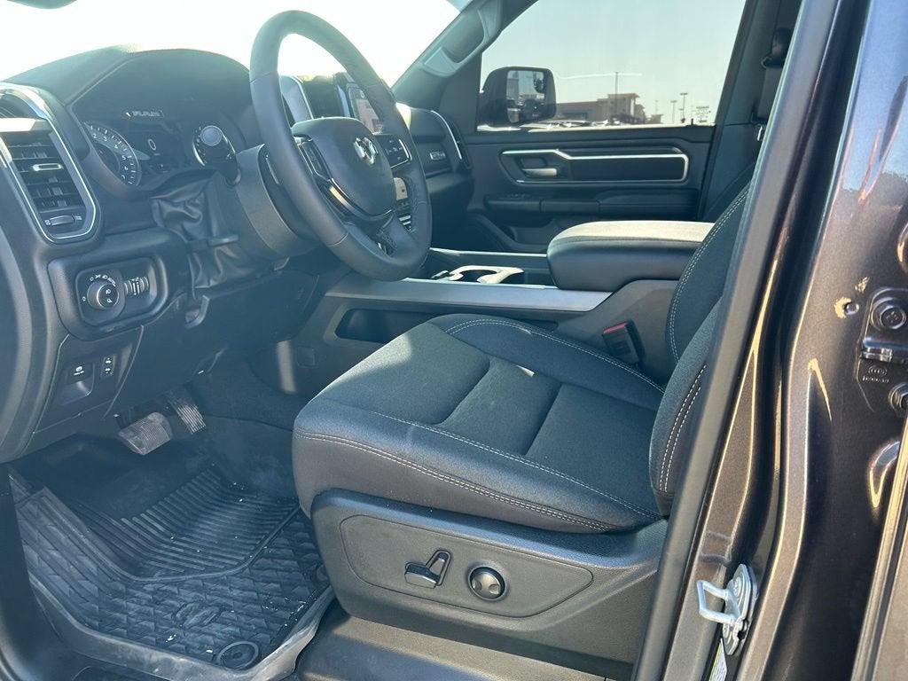2026 RAM 1500 Lone Star Crew Cab 4x4 5'7" Box