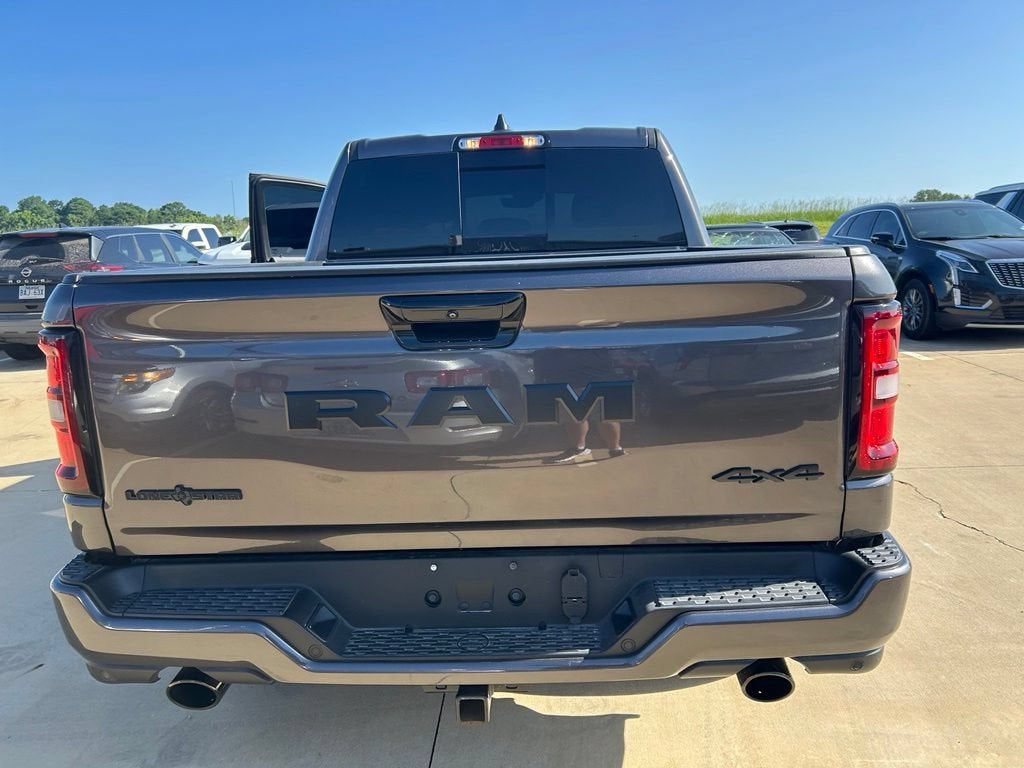 2026 RAM 1500 Lone Star Crew Cab 4x4 5'7" Box
