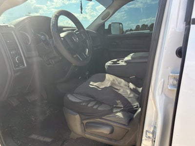 2017 RAM 2500 Tradesman Crew Cab 4x4 6'4" Box