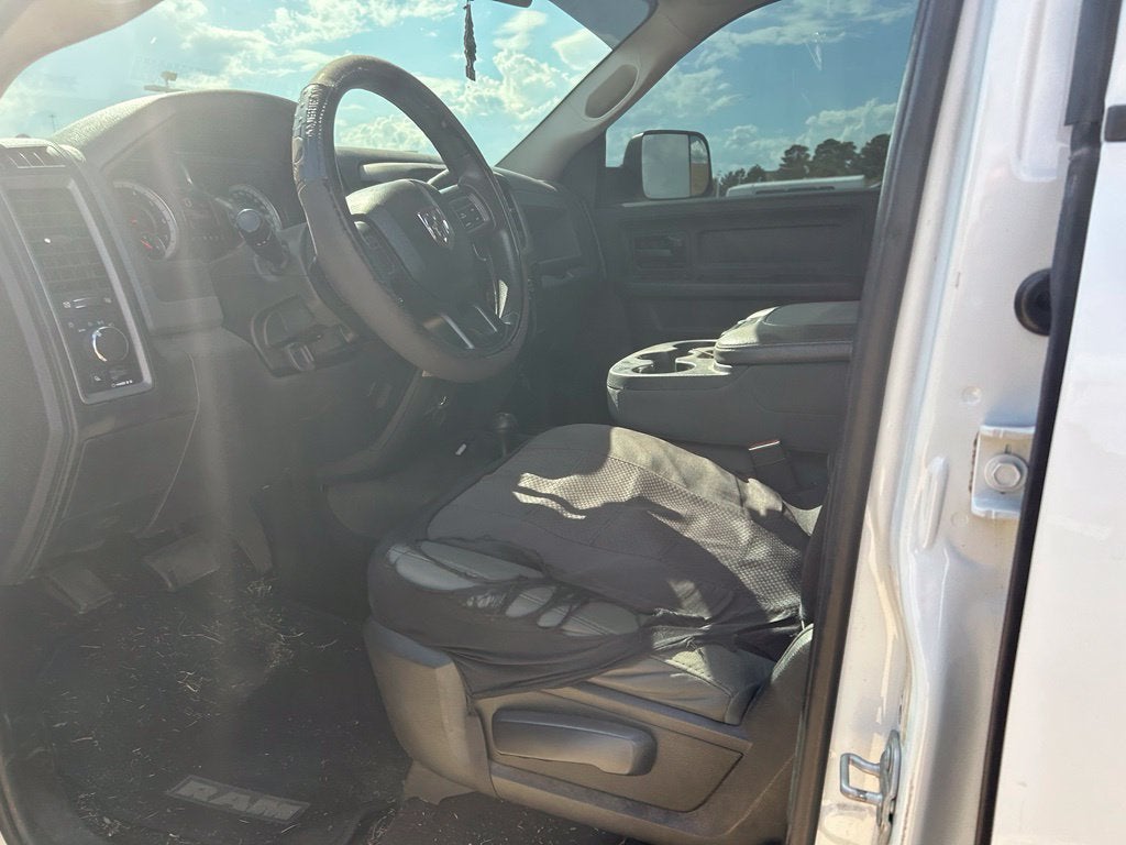 2017 RAM 2500 Tradesman Crew Cab 4x4 6'4" Box