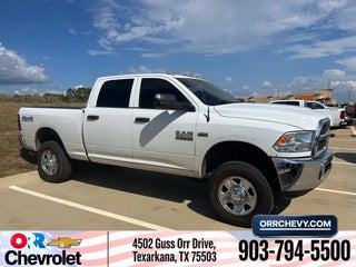 2017 RAM 2500 Tradesman Crew Cab 4x4 6'4" Box