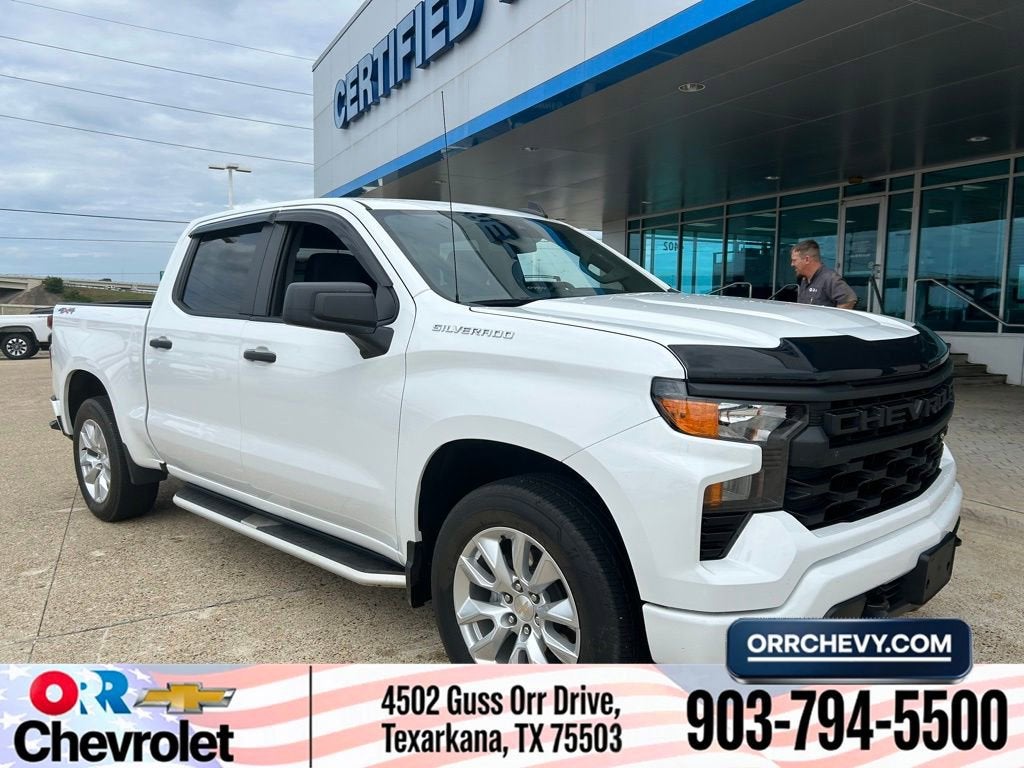 2024 Chevrolet Silverado 1500 Custom 4X4 Crew Cab Short Box's photo