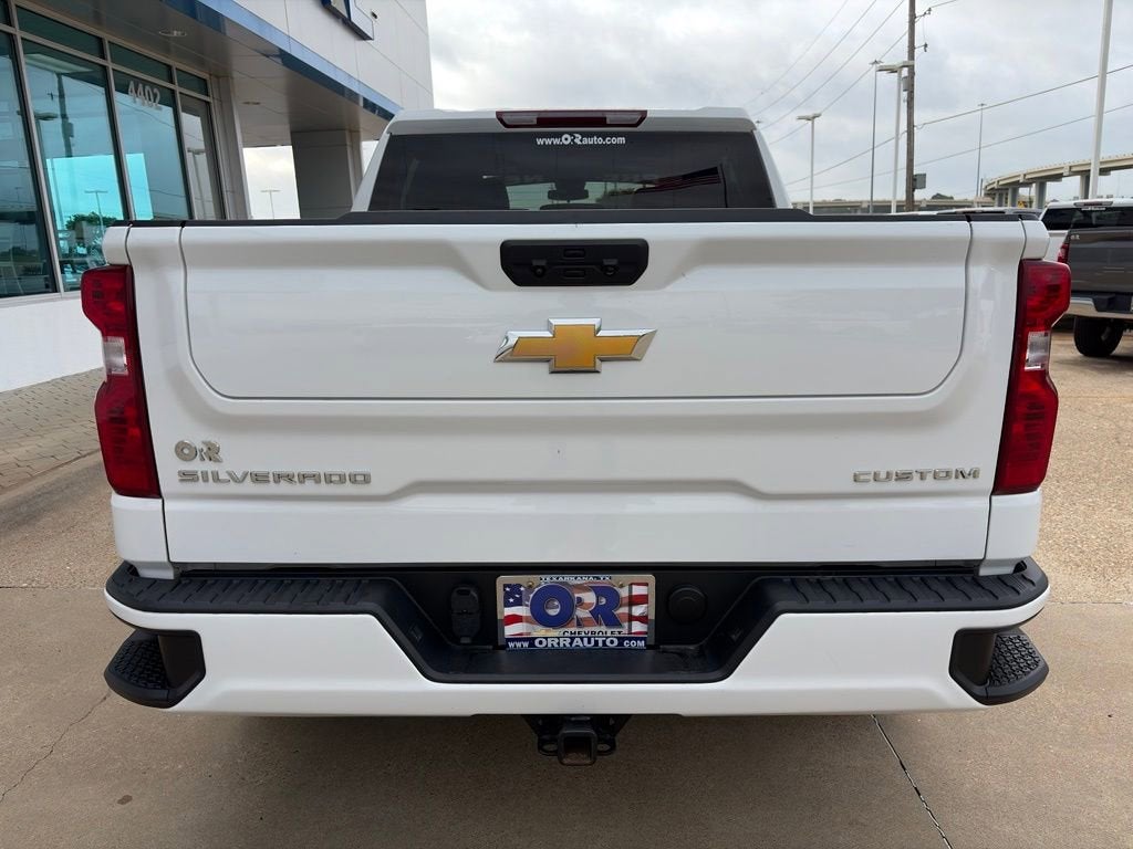 2024 Chevrolet Silverado 1500 Custom