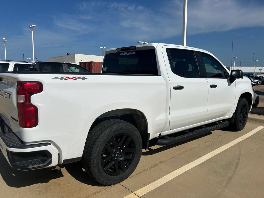 2023 Chevrolet Silverado 1500 Custom