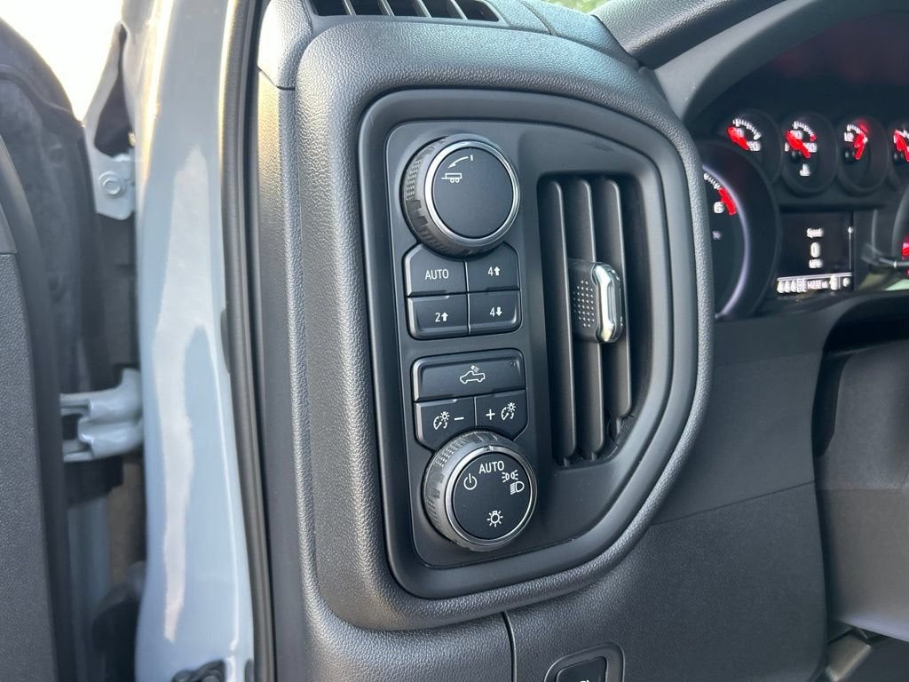 2025 Chevrolet Silverado 1500 Custom Trail Boss