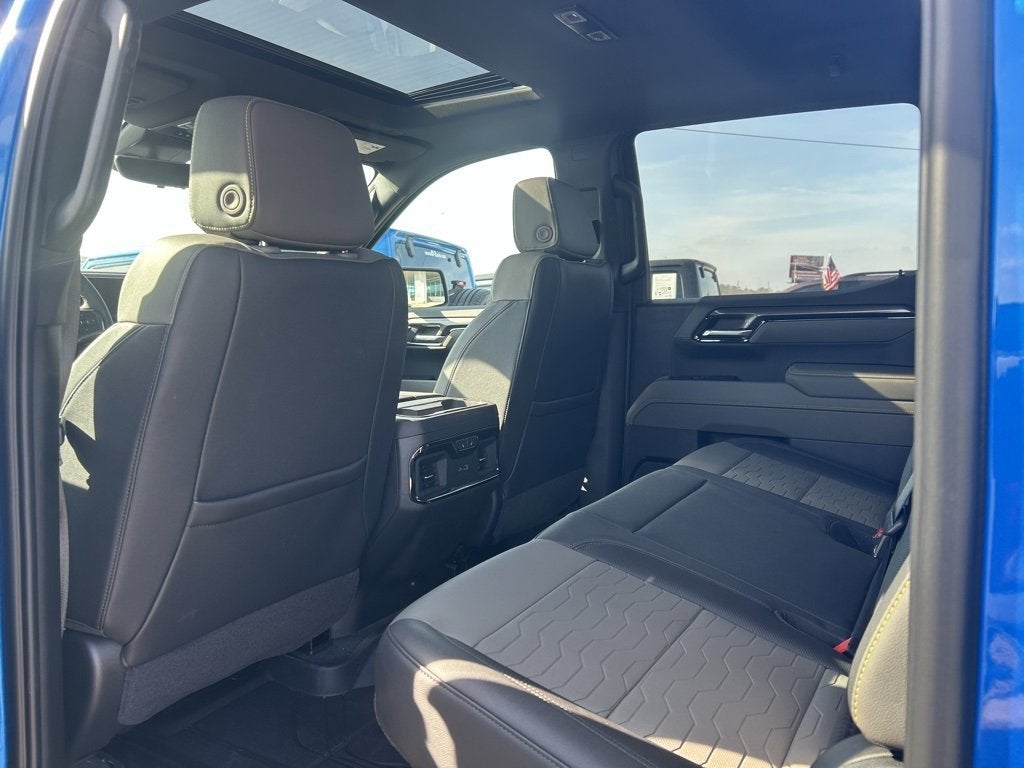 2025 Chevrolet Silverado 1500 ZR2