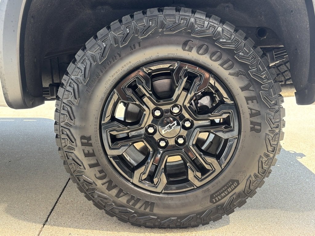 2025 Chevrolet Silverado 1500 ZR2